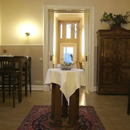 Отель Burghotel Ad Sion