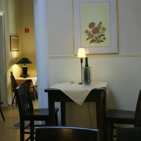 Отель Burghotel Ad Sion 3*