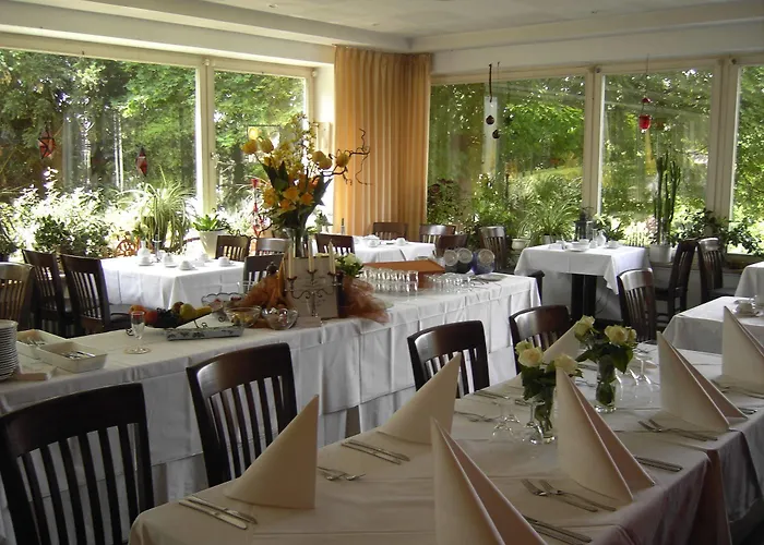 Otel Burghotel Ad Sion Rheinbreitbach